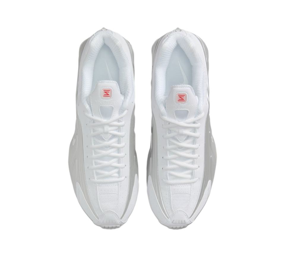 Nike Shox R4 Trainers White Metallic Silver UK 6-12